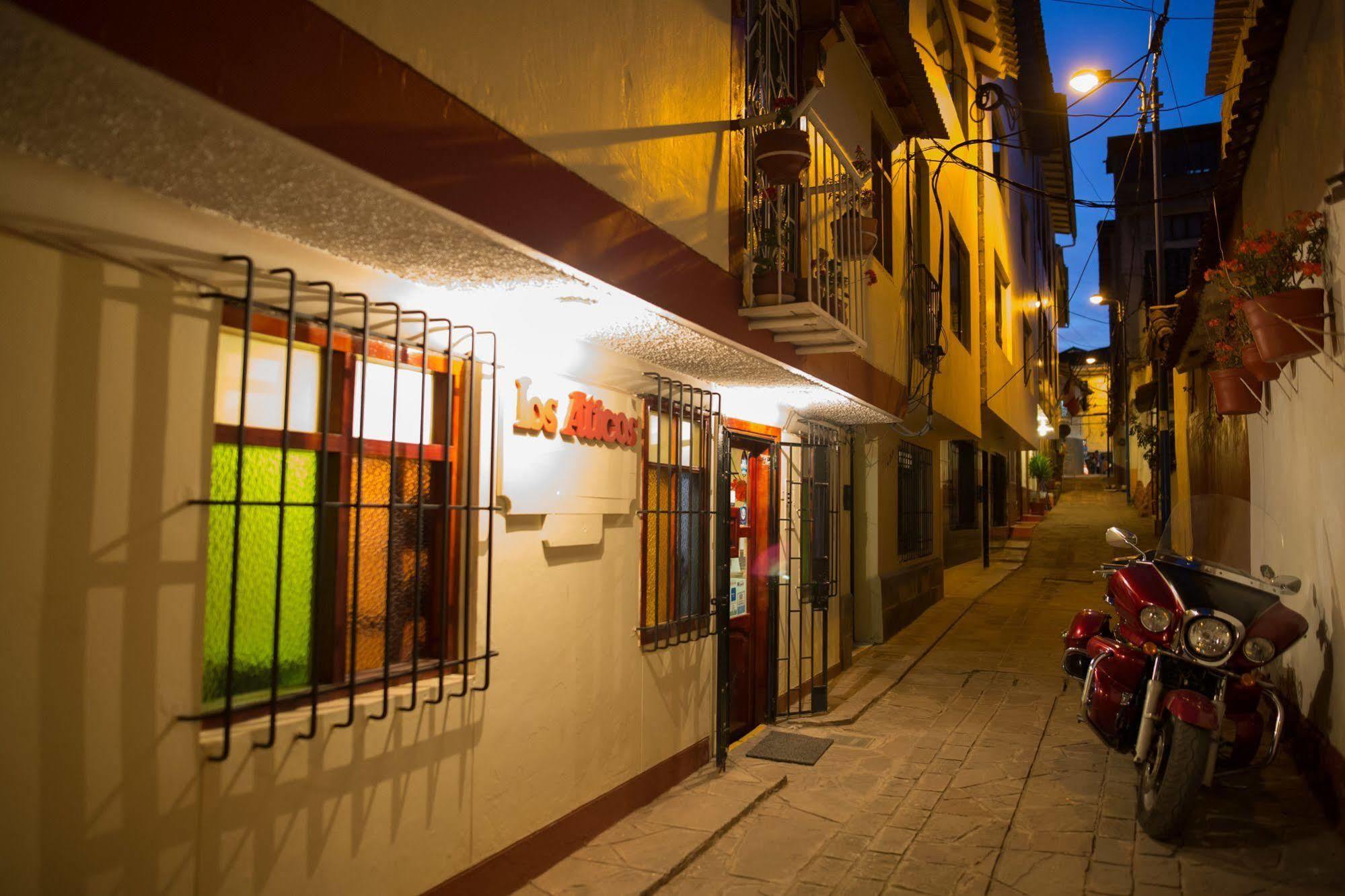 Los Aticos B&B With Coworking Cuzco Exterior photo