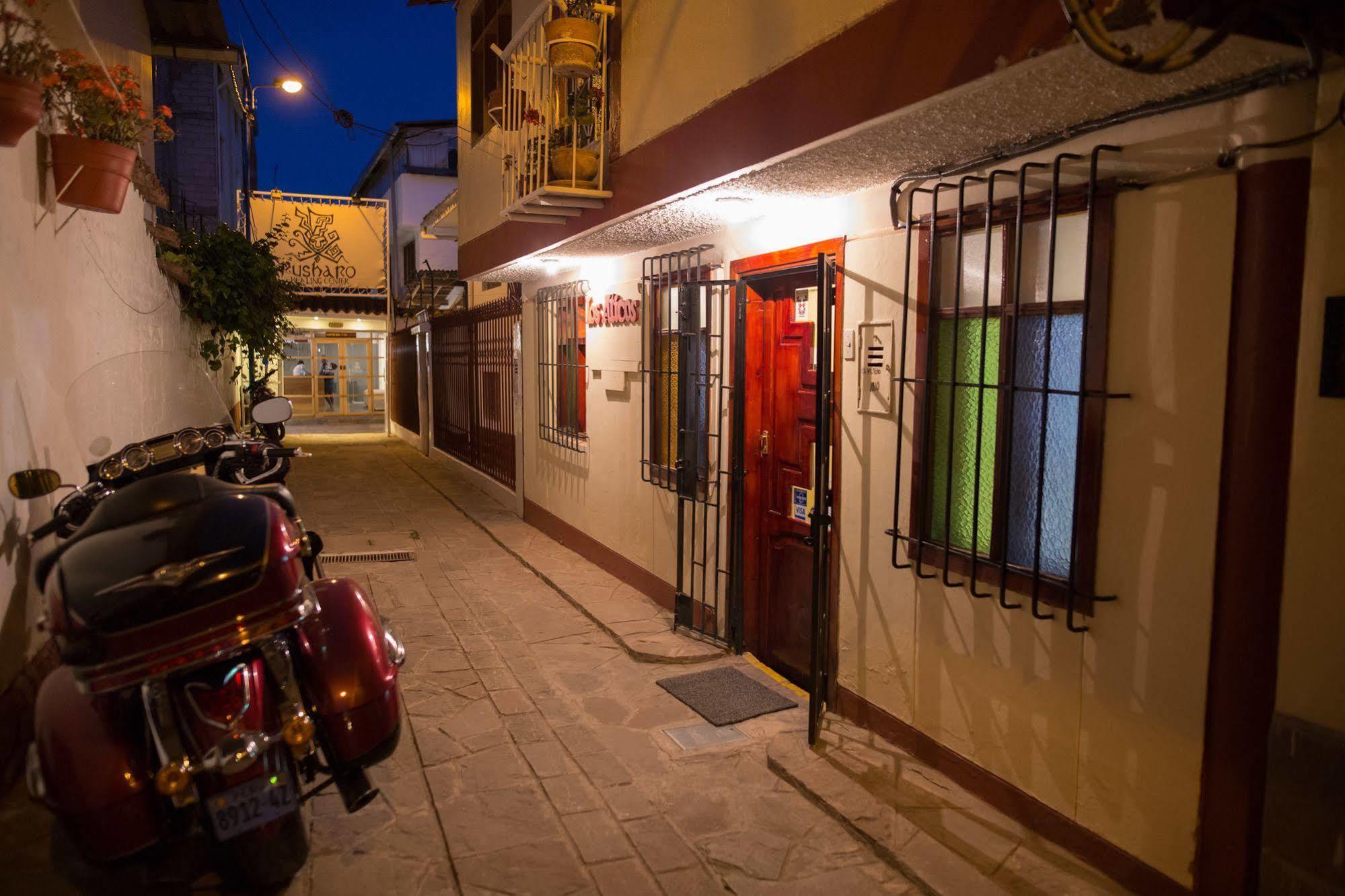 Los Aticos B&B With Coworking Cuzco Exterior photo