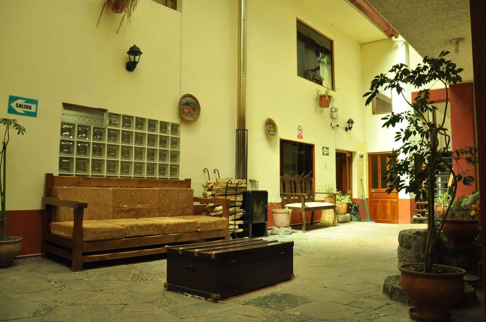 Los Aticos B&B With Coworking Cuzco Exterior photo